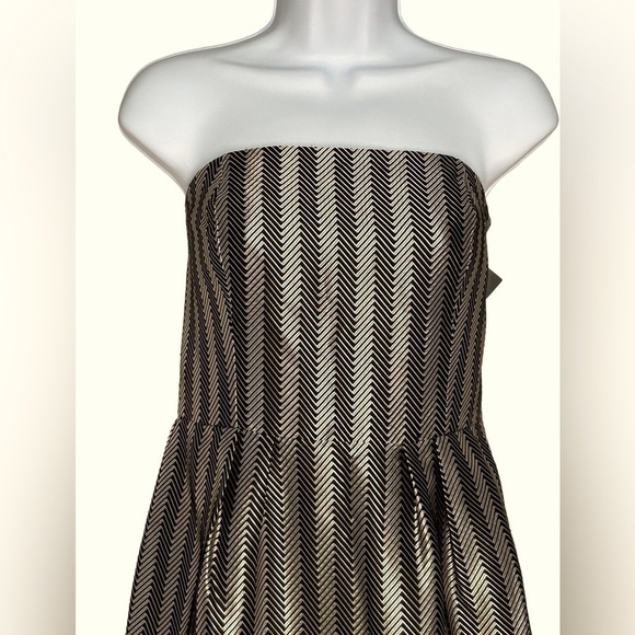 Liz Claiborne Women’s Dress Evening/Cocktail Chevron S/L Blk/Gld Size-6 NWT - Picture 3 of 5